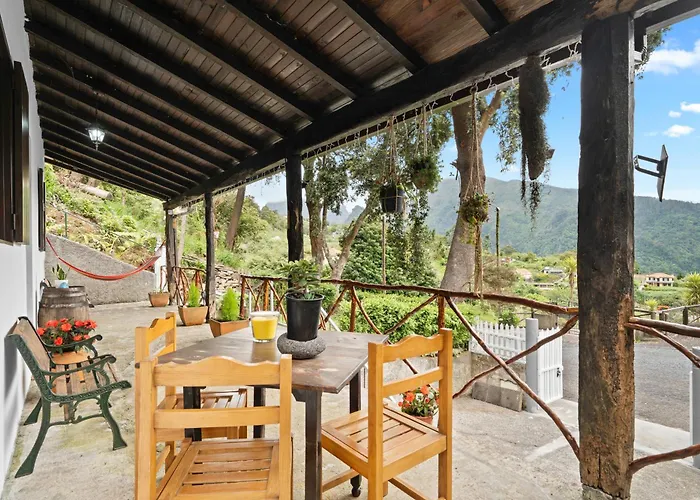 Vakantiehuis Casa Do Vale 13 - Ribeiro Frio *